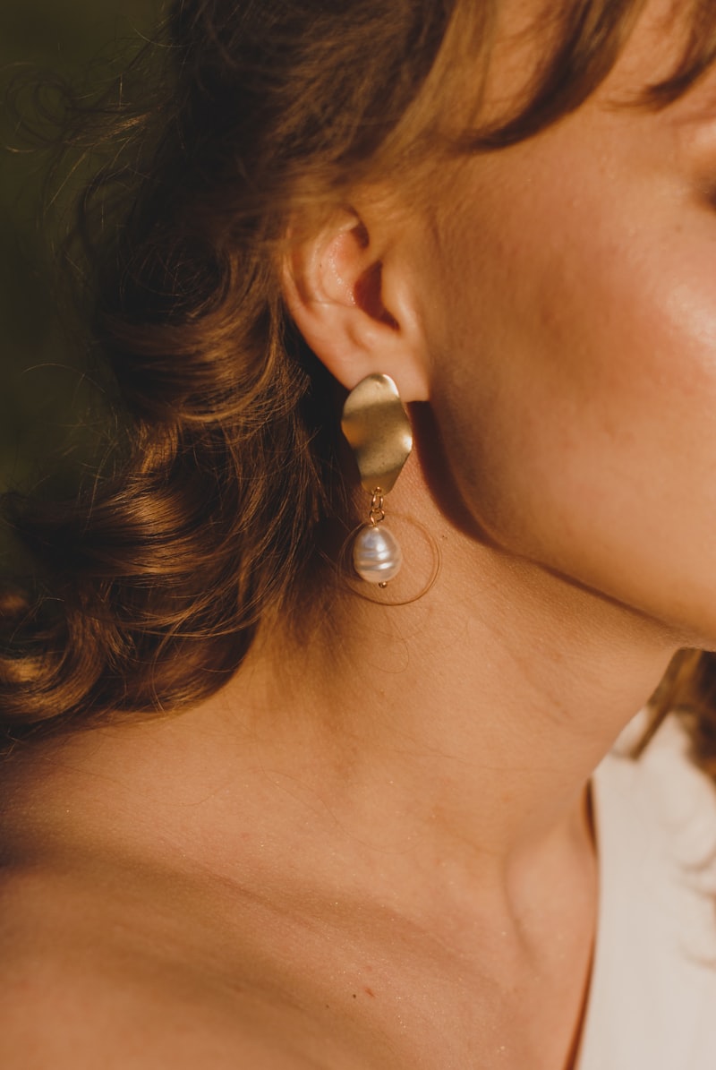 Sapphire Studs